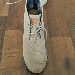 toms booties