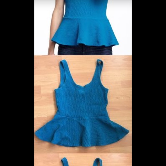 SALE! EUC. Anthropology Peplum tank in turquoise. - Picture 2 of 3