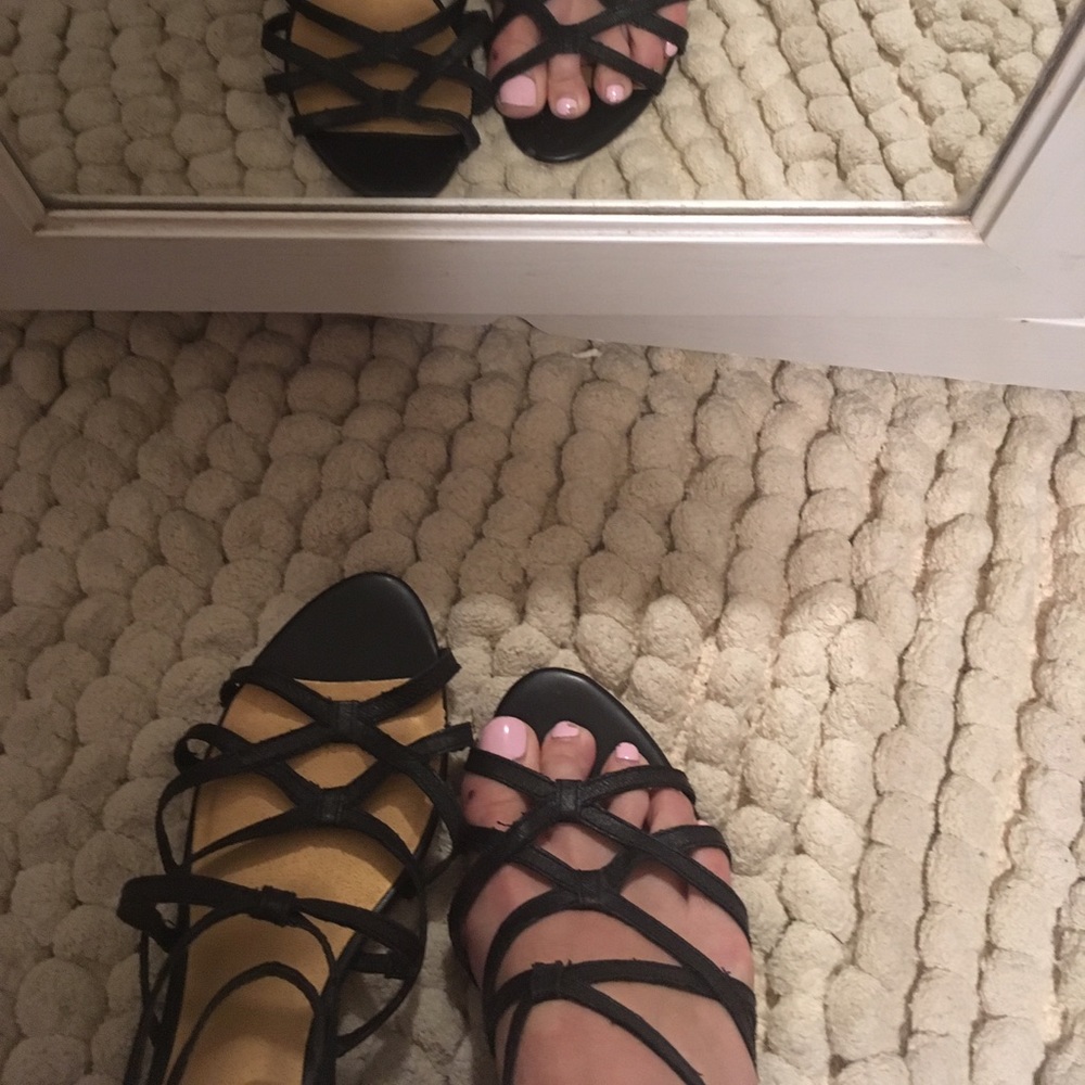 Seychelles strapped sandals