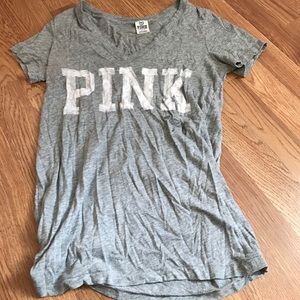 Grey Victoria's Secret PINK Tee-Shirt