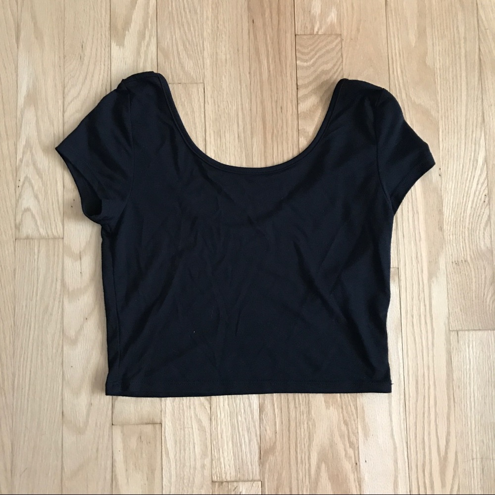 AE Black Crop Top