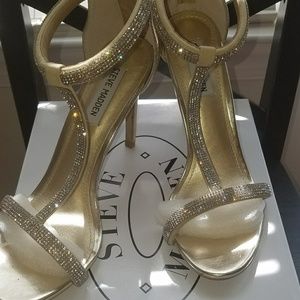 Gold Metallic Steve Madden Faylynn Sandals