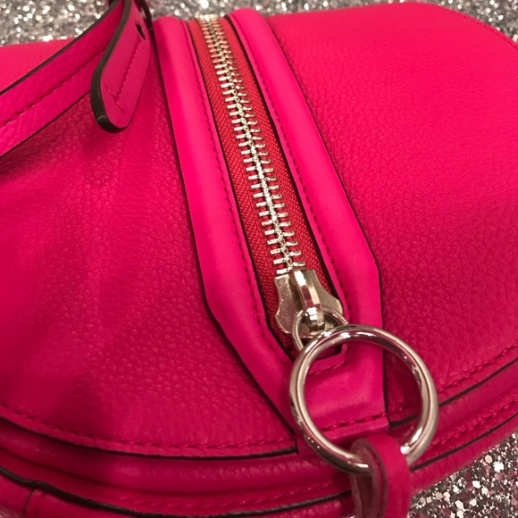 Rebecca Minkoff Mara crossbody - Picture 2 of 5