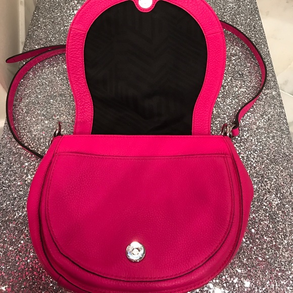 Rebecca Minkoff Mara crossbody - Picture 3 of 5