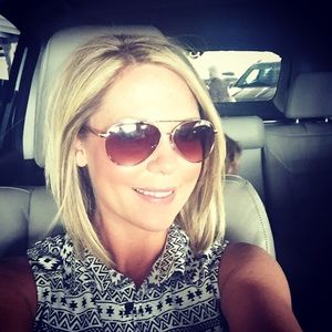 Meet your Posher, April