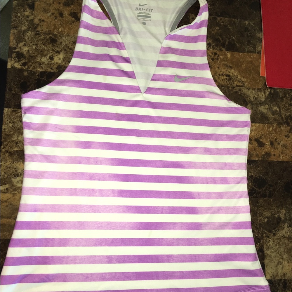 Nike Workout Top