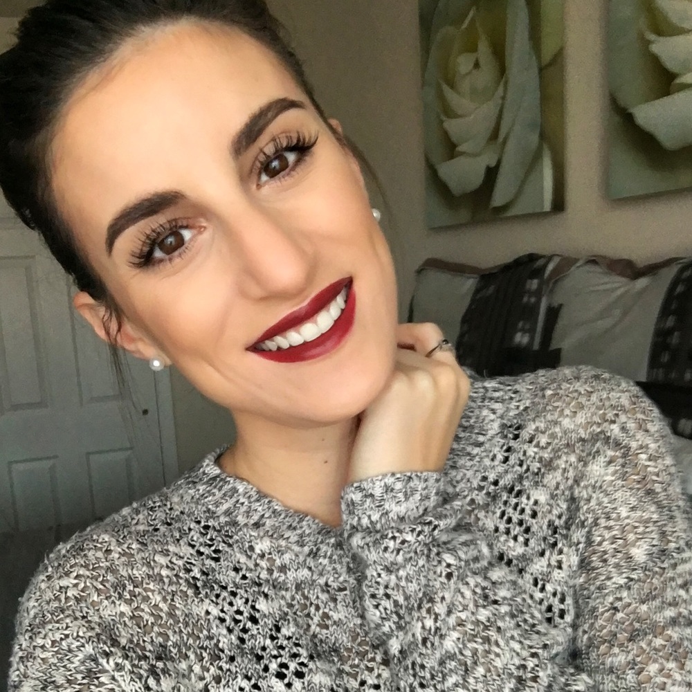 Meet Your Posher - Maria