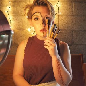 Meet your Posher, Logan