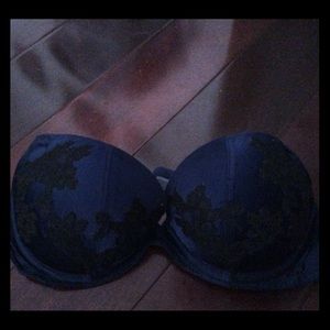 Aerie navy satin bra with black lace trim/design