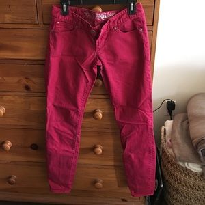 Red skinny jeans