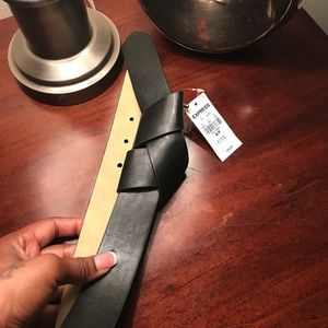 Black EXPRESS Belt ❤️ NWT