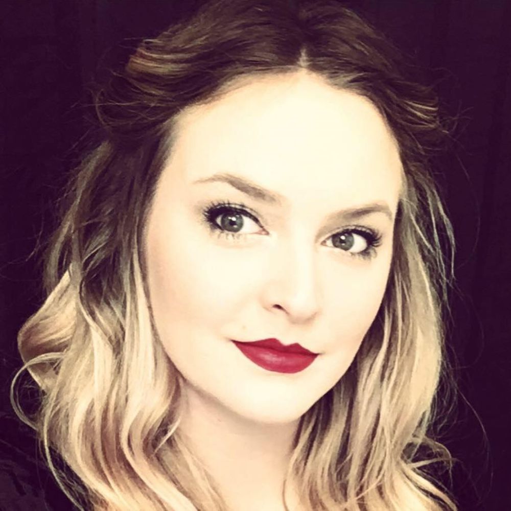 Meet your Posher, Nikole