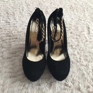 Black faux suede 4 1/2 inch high heels