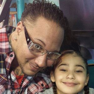 Meet your Posher, Charles