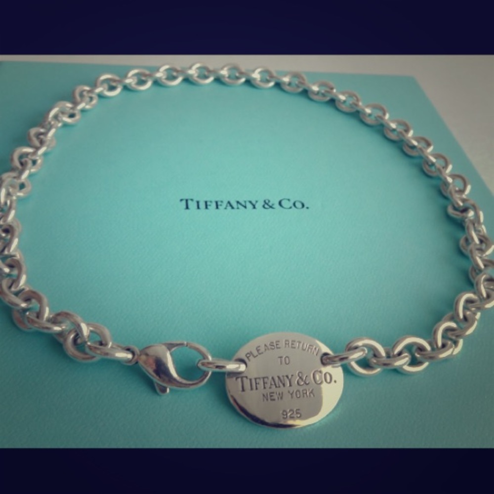 Please return to Tiffany & Co Oval Tag Necklace