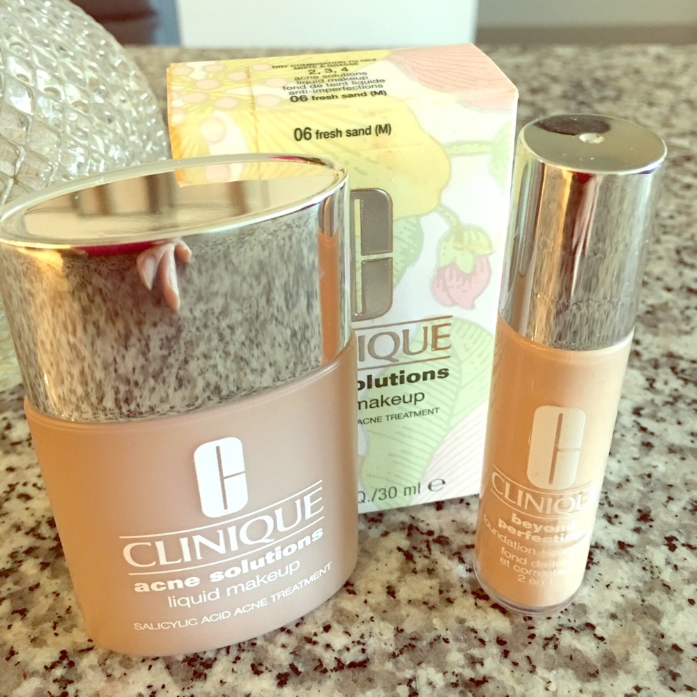 CLINIQUE liquid makeup