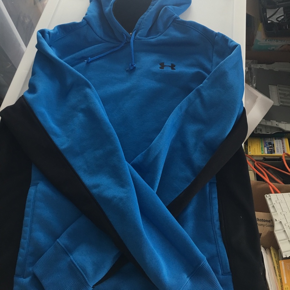New under armour hoodie