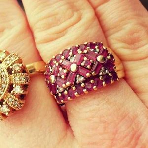 Vintage ruby 14k gold band