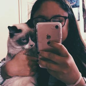 Meet your Posher, Amber
