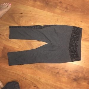 Athleta cropped leggings
