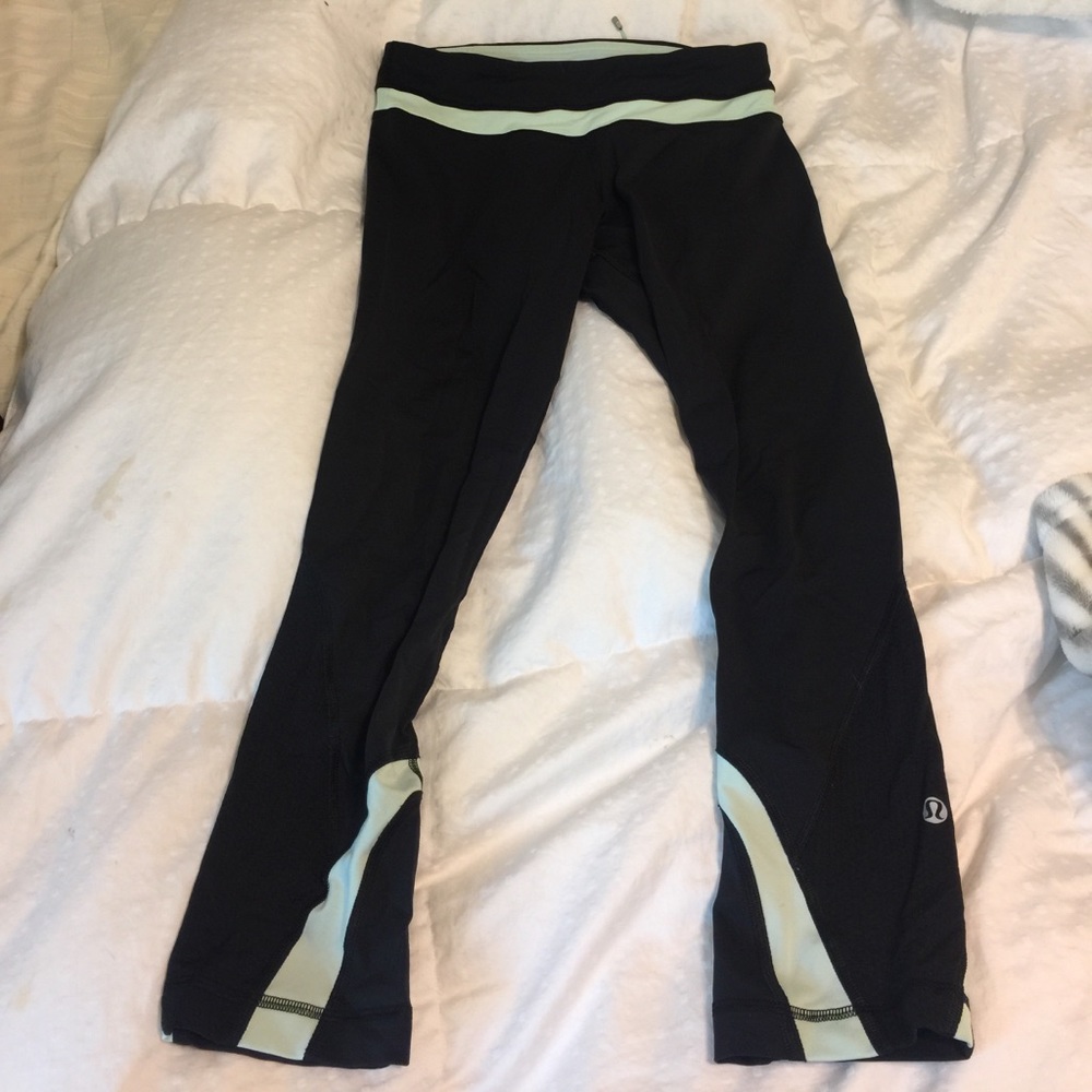 Run inspired lulu cropped leggings