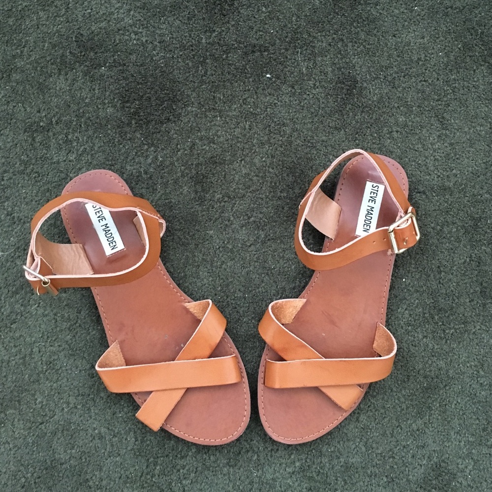 Steve Madden leather strap sandals "bayleyy" style
