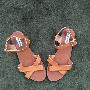 Steve Madden leather strap sandals "bayleyy" style