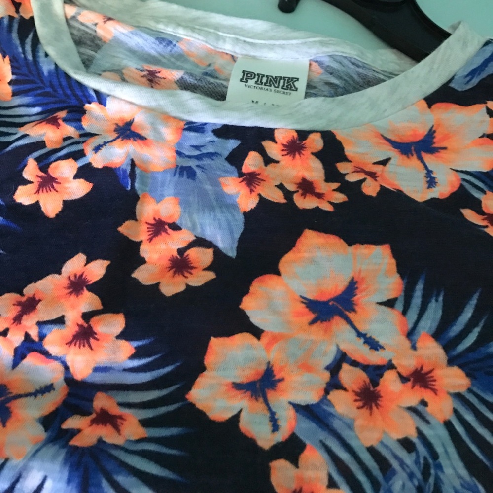 Victoria secret pink top