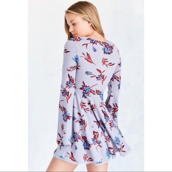 UO Kimchi Blue Cozy Printed Bell Sleeve Dress - Picture 3 of 7