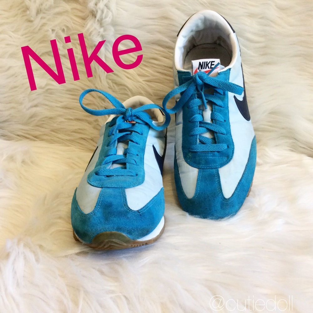 ✨Vintage Nike Trainers✨