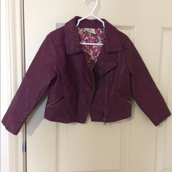 Girls trendy faux leather jacket - Picture 3 of 3