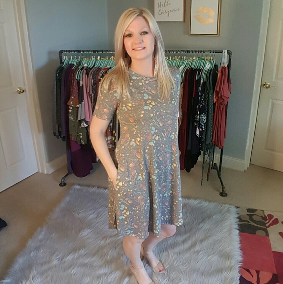 Spring Leaf Dress - Picture 3 of 5