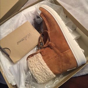 Ellen degeneres brown suede ankle boots