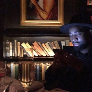 Meet your Posher, Yvon