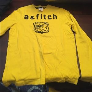 A&F long sleeve t-shirt