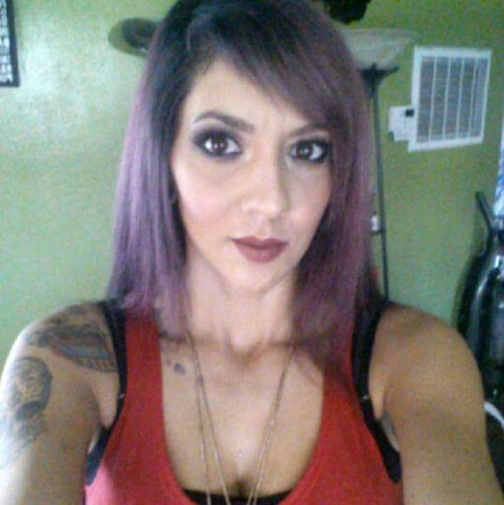 Meet your Posher, Marisa