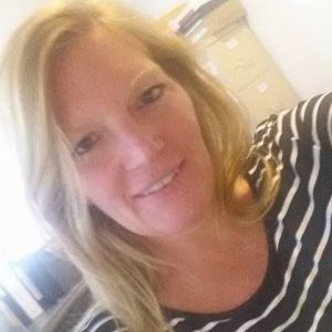 Meet your Posher, Debbie