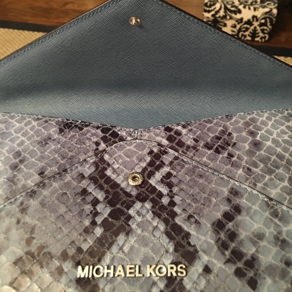 SOLD!! NWT!  Michael Kors leather & stones - Picture 5 of 5