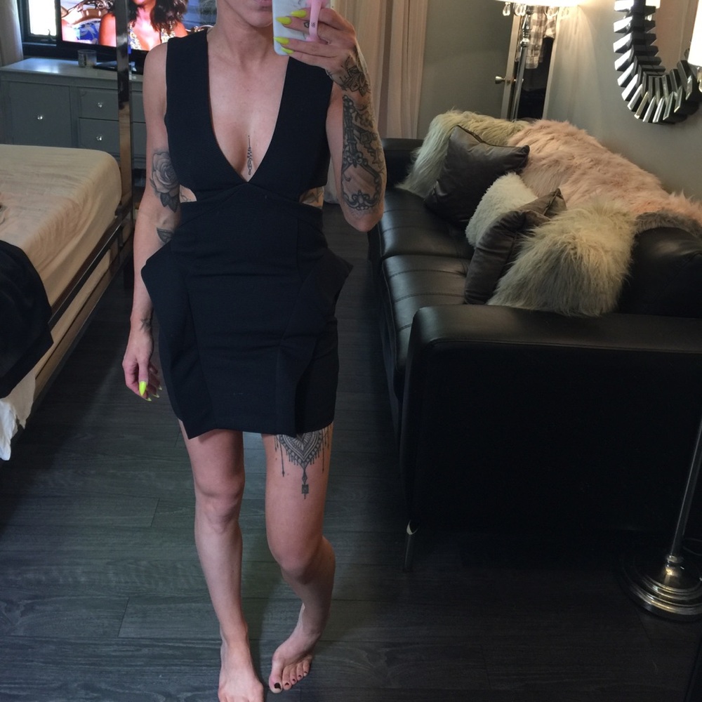 Black night out dress