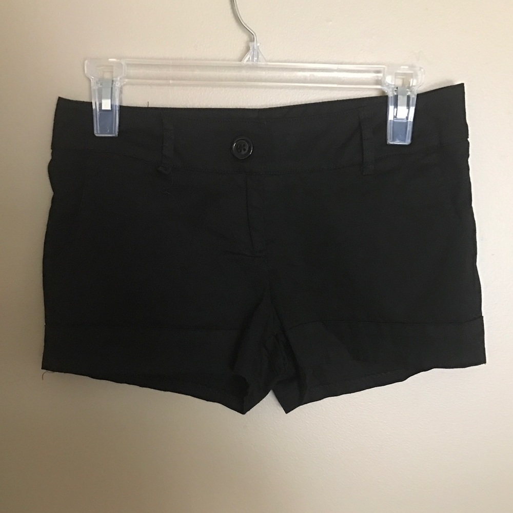 Cute black shorts