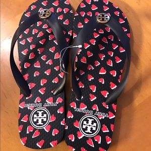 Brand New Tory Burch Printed Thin Flip Flops