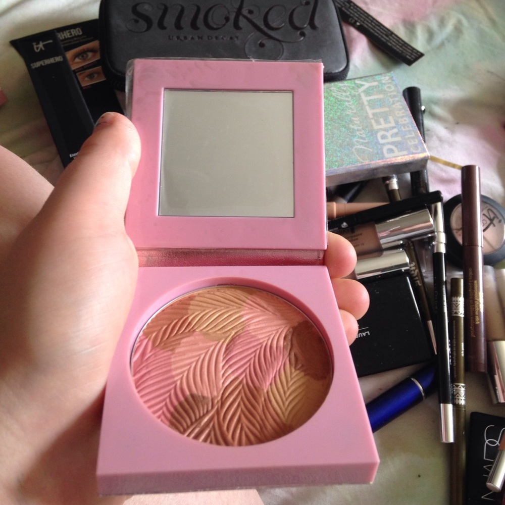 Tarted rose bronzer CLOSET CLOSING*