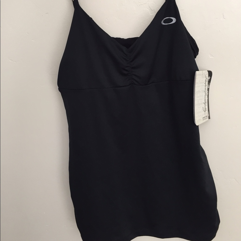 Oakley Women's sports tank