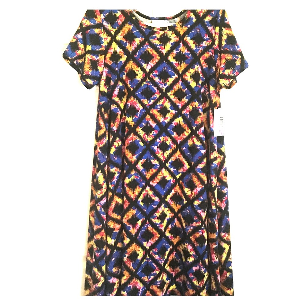 Medium LuLaRoe Carly