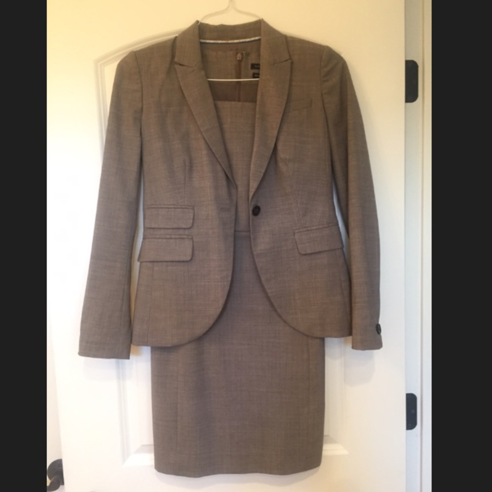 Banana Republic Dress Skirt Suit 3 Piece 0 $450
