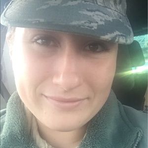 Meet your Posher, Amber