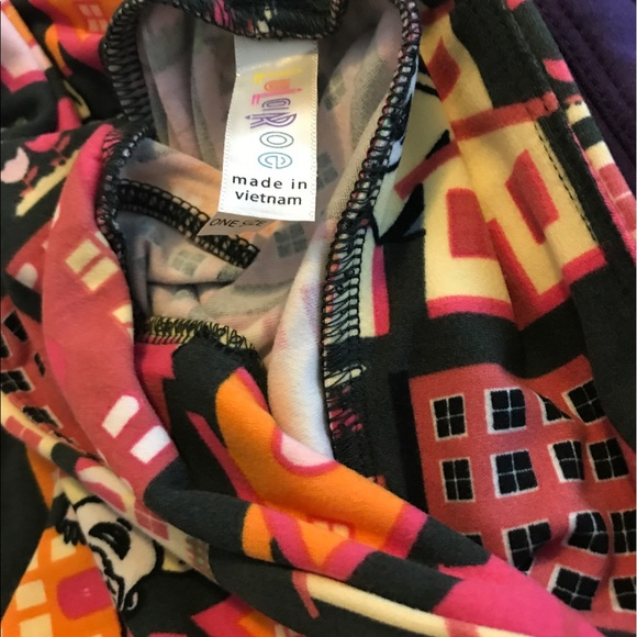 LuLaRoe OS Leggings ~ Gnomes ~ Unicorn! - Picture 2 of 2