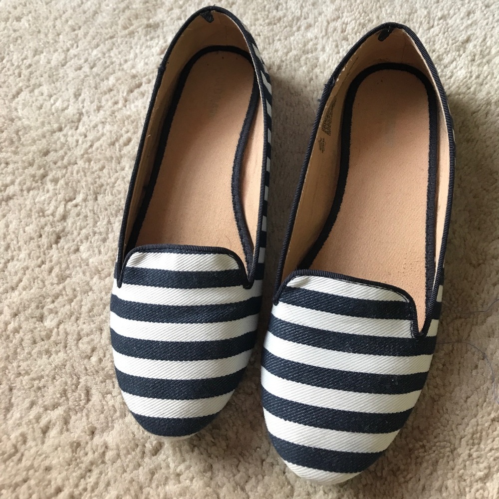 Old Navy Striped Flats