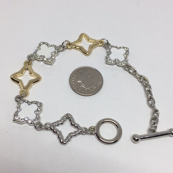 Beautiful Rhodium/18k Gold Plated Bracelet - Picture 7 of 8