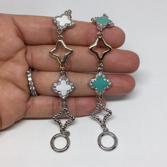 Beautiful Rhodium/18k Gold Plated Bracelet - Picture 6 of 8